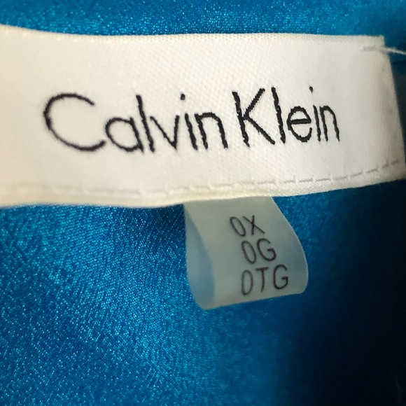 Calvin Klein Gorgeous Blouse - Picture 5 of 5